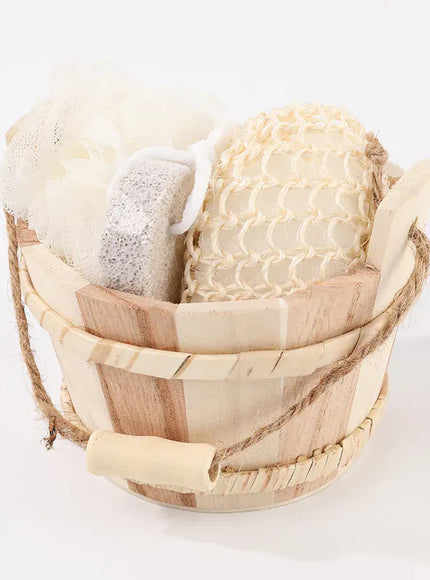 KissICON bucket Set Spa Heart Shape Bathing Kit - Eco Friendly