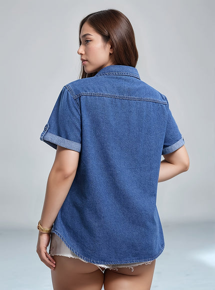 Women's Plus Size Elegant Denim Style Short Sleeve Shirt with Flap Pocket, Fashion Button-Up Top, Workwear Denim Blouse, Summer Fashion, Spring Wardrobe, Buttonup Blouse, Classic Design, Nonstretch Material, Durable Fabric, W