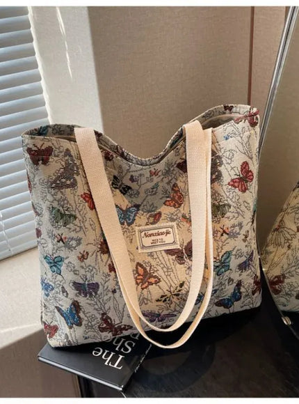 KissICON Canvas Tote – Fashionable Work Commuter