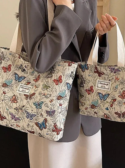 KissICON Canvas Tote – Fashionable Work Commuter