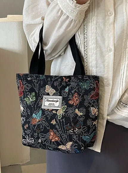 KissICON Canvas Tote – Fashionable Work Commuter