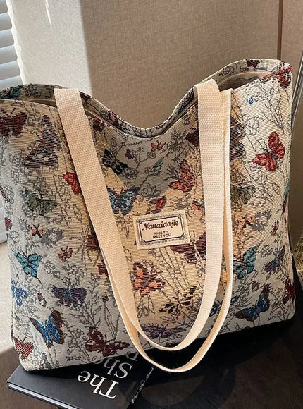 KissICON Canvas Tote – Fashionable Work Commuter