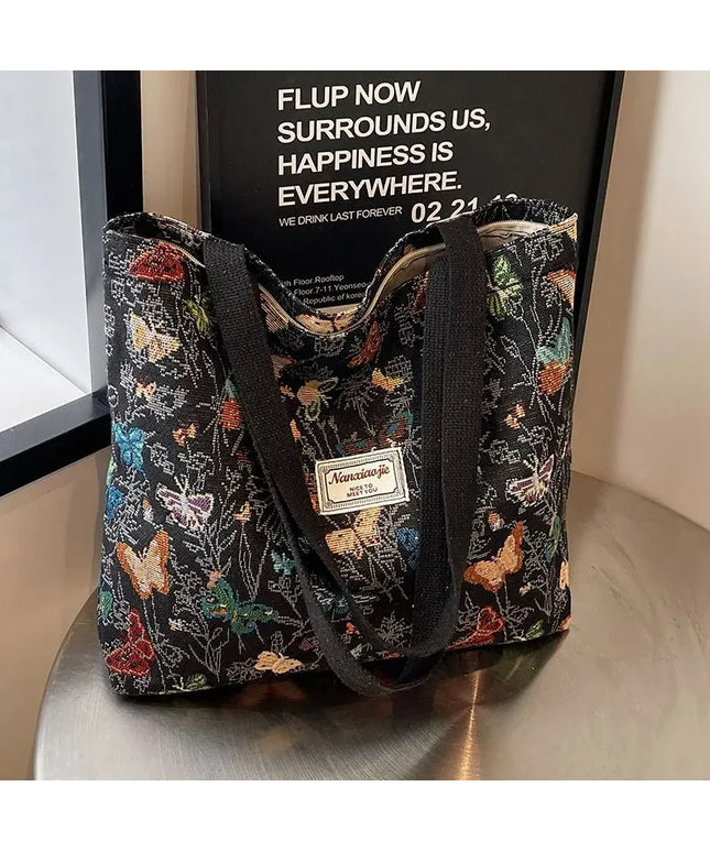 KissICON Canvas Tote – Fashionable Work Commuter