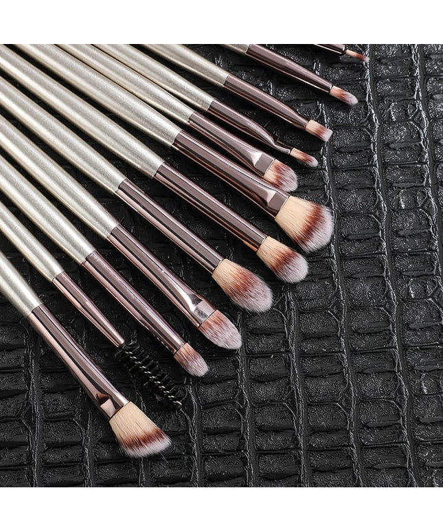 KissICON Champagne Bsmall 18pc Pro Makeup Brush Set