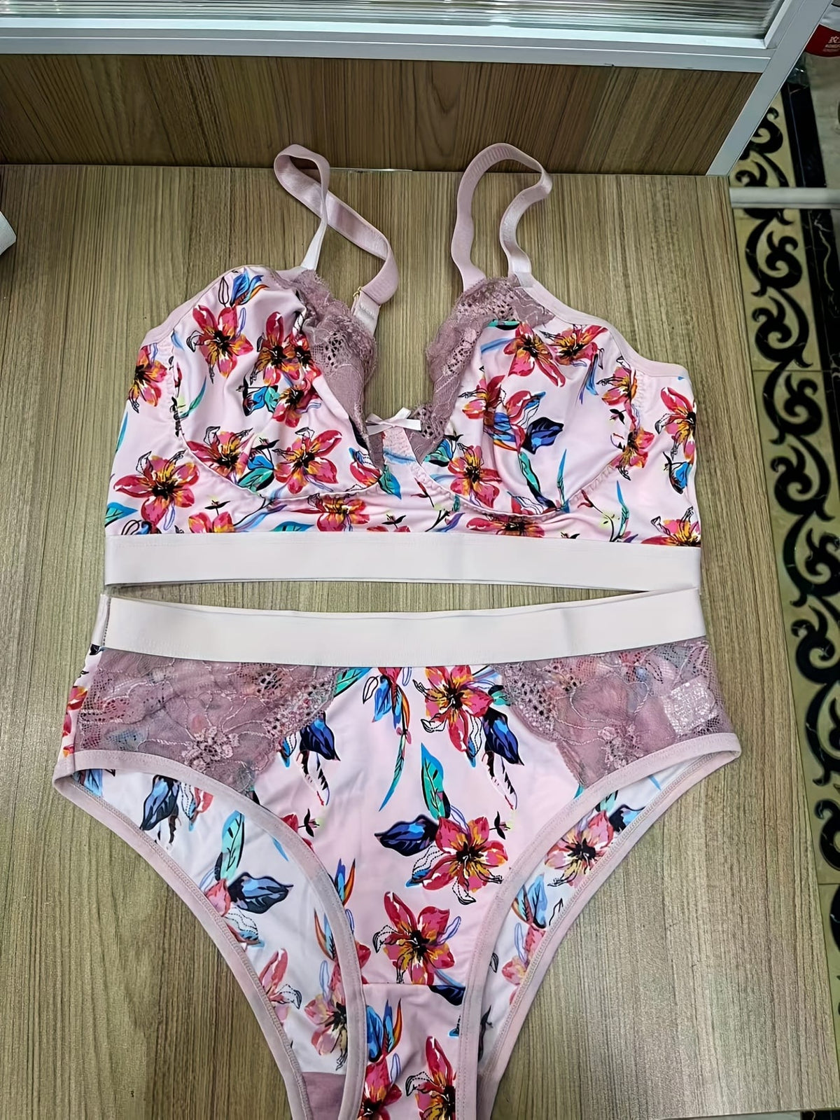 KissICON Chic Curve Printed Ruffle Lingerie