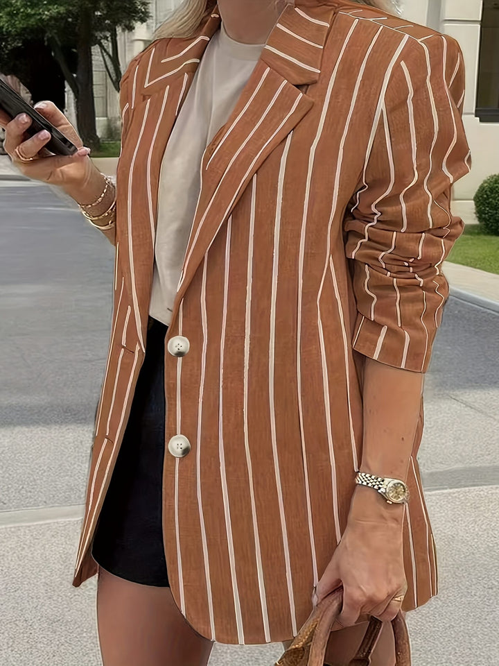 Chic Curve Suit Jacket