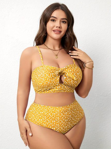 KissICON Chic Curve Threepiece Bikini – Beach