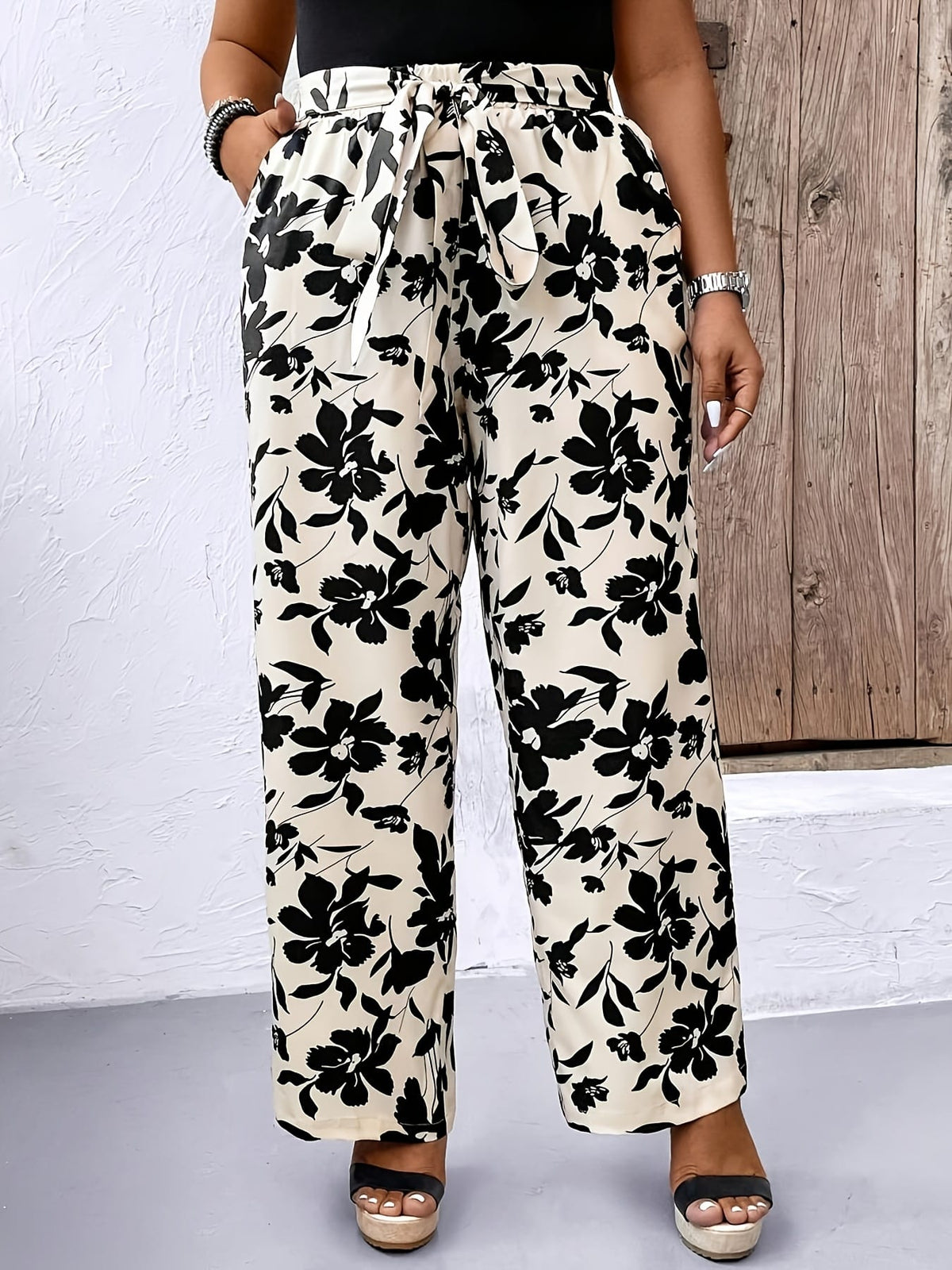 jkthpu-45 Chic Plus Size Black  White Print Loose Vacation Trousers