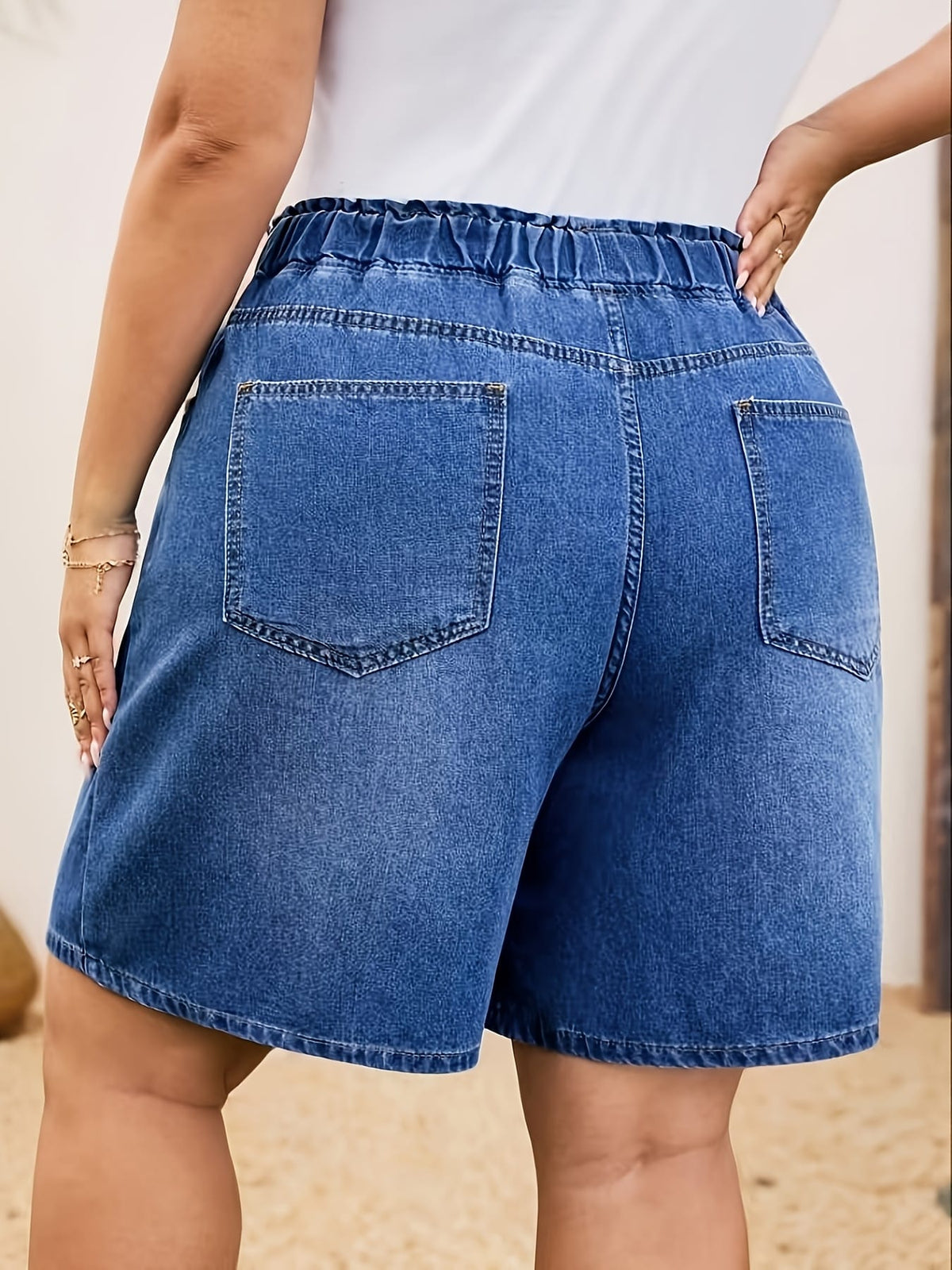 jkthpu-45 Chic PlusSize Light Wash WideLeg Denim Shorts