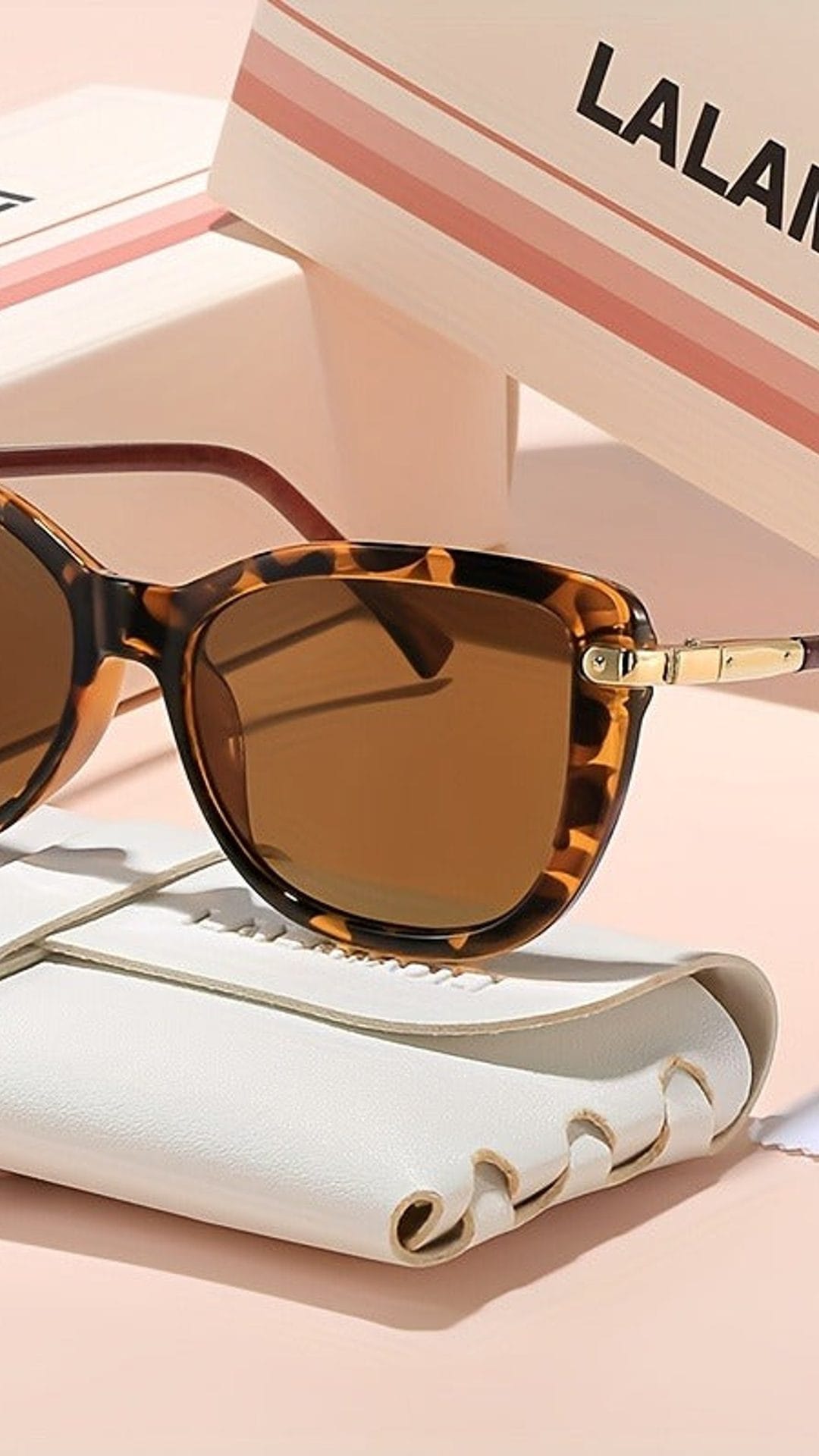 jkthpu-45 Chic Rectangular Womens Glasses Minimalist Style Metallic Hinges