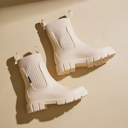 jkthpu-45 Chic SlipResistant Chelsea Rain Boots for Everyday Comfort