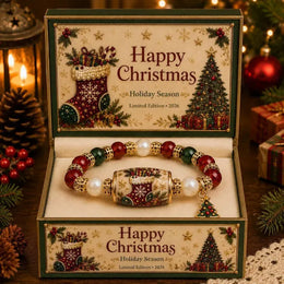 KissICON Christmas Bracelet Stretch Beaded Bracelet Christmas Tree Elk Stocking Charms Christmas New Years Gift Droshipping