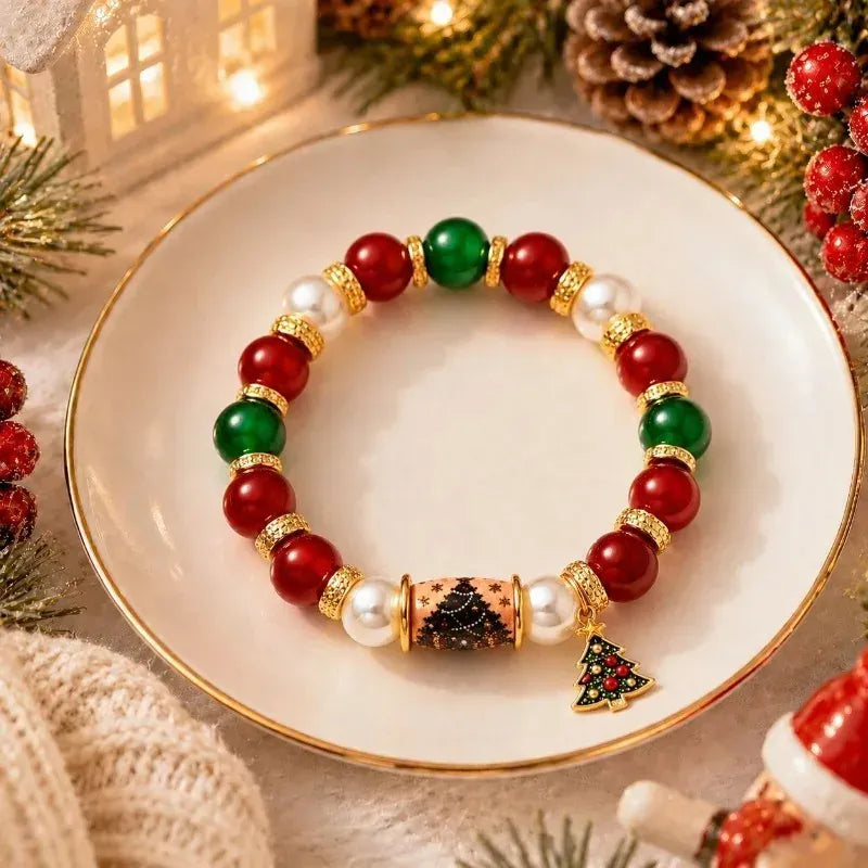 KissICON Christmas Bracelet Stretch Beaded Bracelet Christmas Tree Elk Stocking Charms Christmas New Years Gift Droshipping