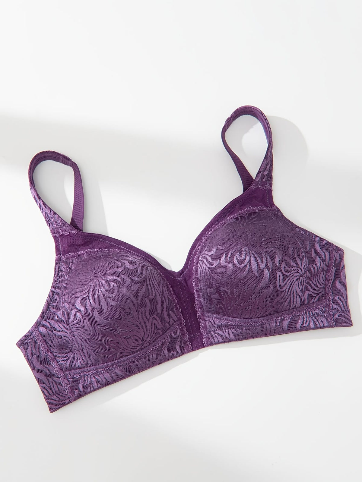 KissICON Christmas Year Women's Wireless Minimizer Bra –
