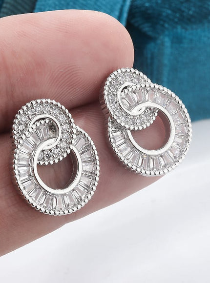 KissICON 💋 Classic 925 Silver Hoop Earrings - Zircon Sparkle