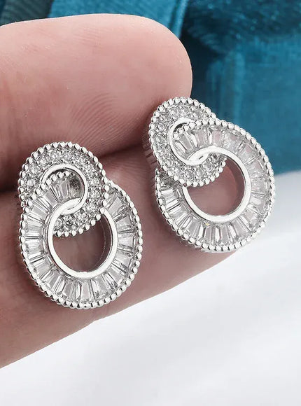 KissICON 💋 Classic 925 Silver Hoop Earrings - Zircon Sparkle