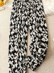 Classic Black & White / UK 18 - Curvy Fit