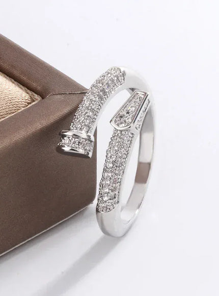 KissICON Classic Design Full Diamond Zircon Nail Ring Fashion Everything 925 Silver Ladies Fine Jewelry Light Luxury Birthday Party Gift