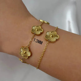 KissICON Classic Stainless Steel Hot Selling Golden Clover Adjustable Bracelet Luxury Five Leaf Flower Bracelet Jewelry For Women Gift