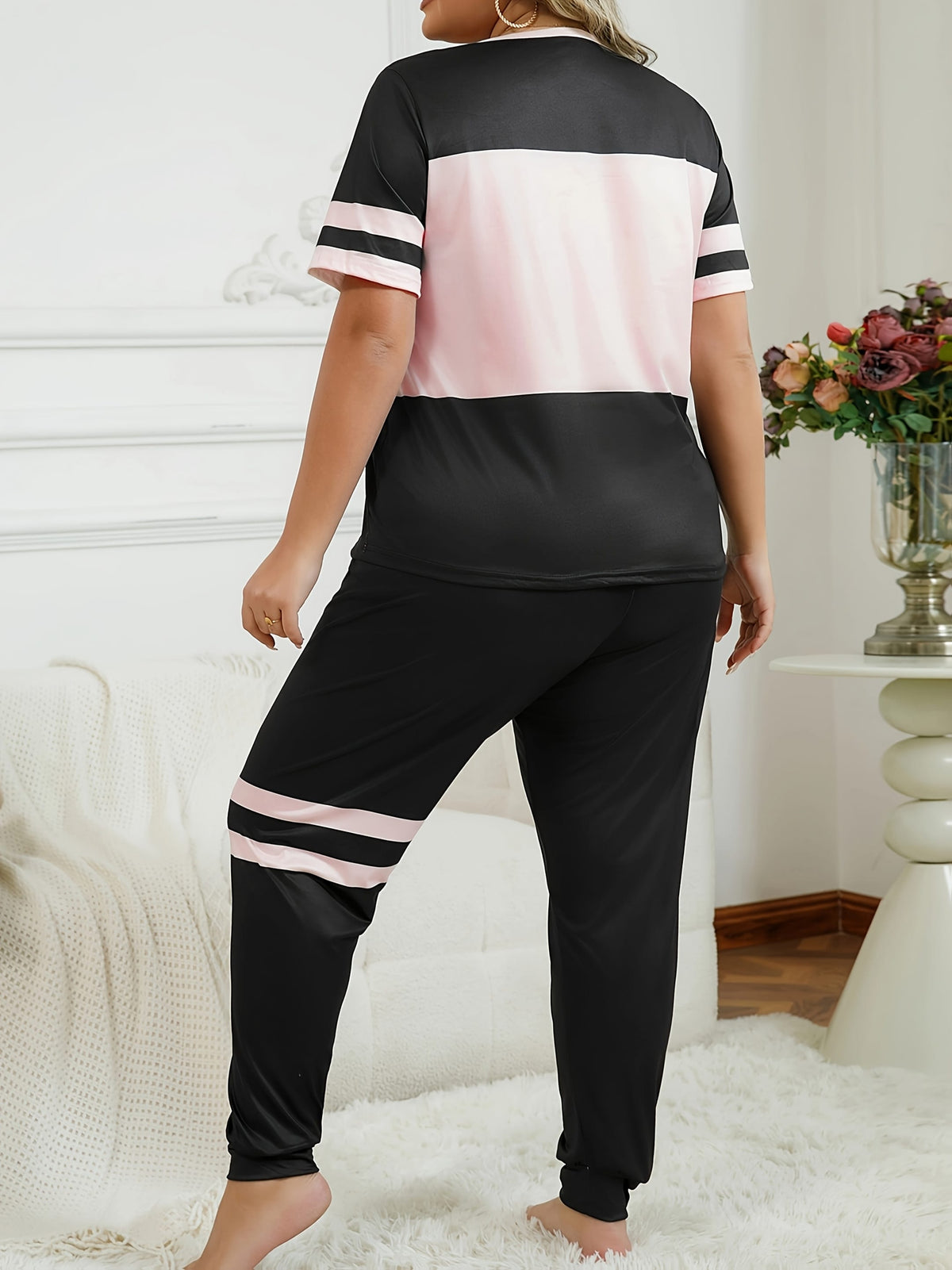 jkthpu-45 ColorBlocked Pajama Set Cozy Tshirt  Pants for Women