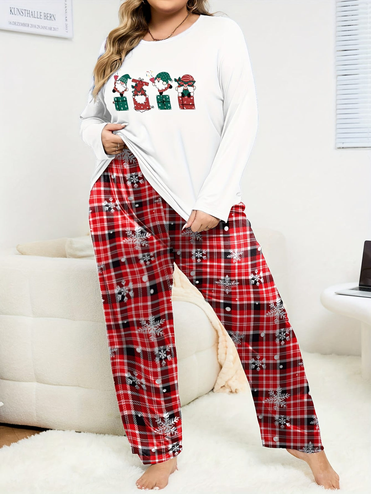 KissICON Cozy Santa Curve Pajamas – Festive Red Plaid