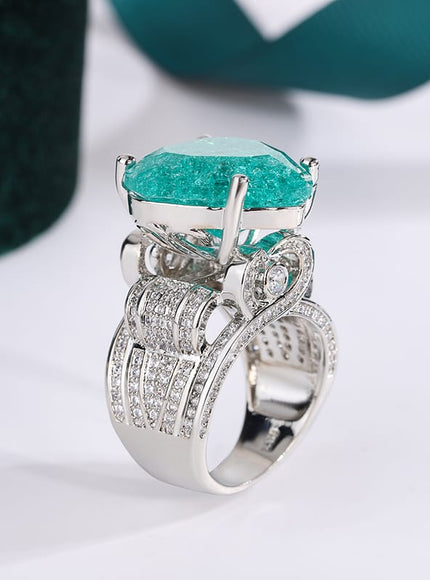 KissICON 💋 Creative Hollow Paraiba Emerald Heart Ring - Zircon Shine