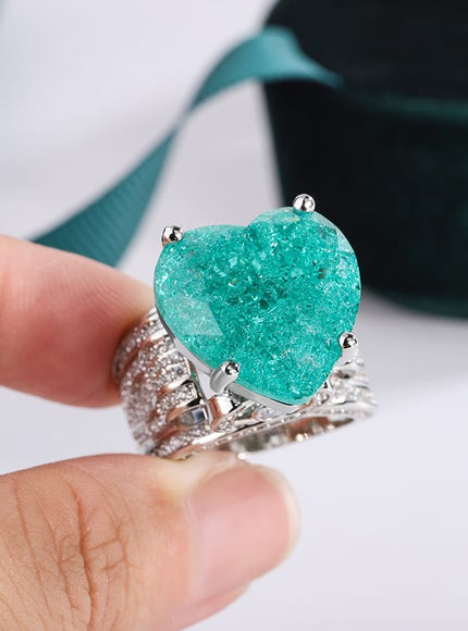KissICON 💋 Creative Hollow Paraiba Emerald Heart Ring - Zircon Shine
