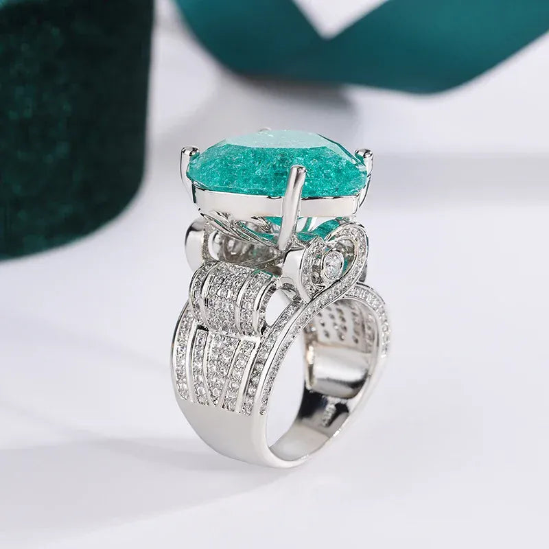 KissICON 💋 Creative Hollow Paraiba Emerald Heart Ring - Zircon Shine