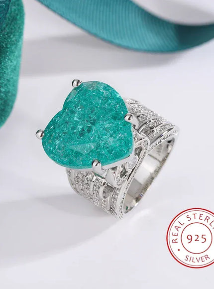 KissICON 💋 Creative Hollow Paraiba Emerald Heart Ring - Zircon Shine
