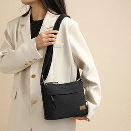 KissICON Crossbody – Alta Capacidade Com