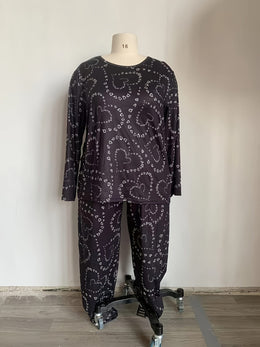 KissICON Curve 2pcs Heart Print Long Sleeve Pants – Pajama