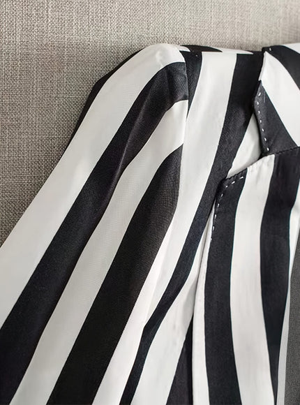 KissICON Curve Black White Stripe Tailored Blazer