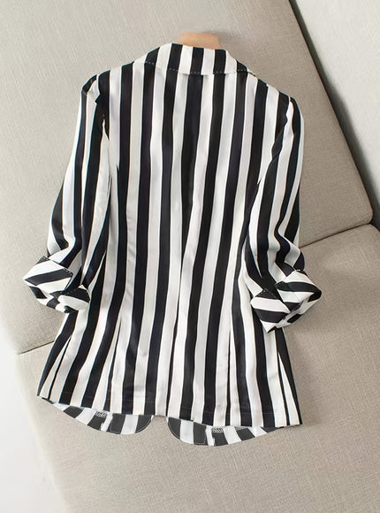 KissICON Curve Black White Stripe Tailored Blazer