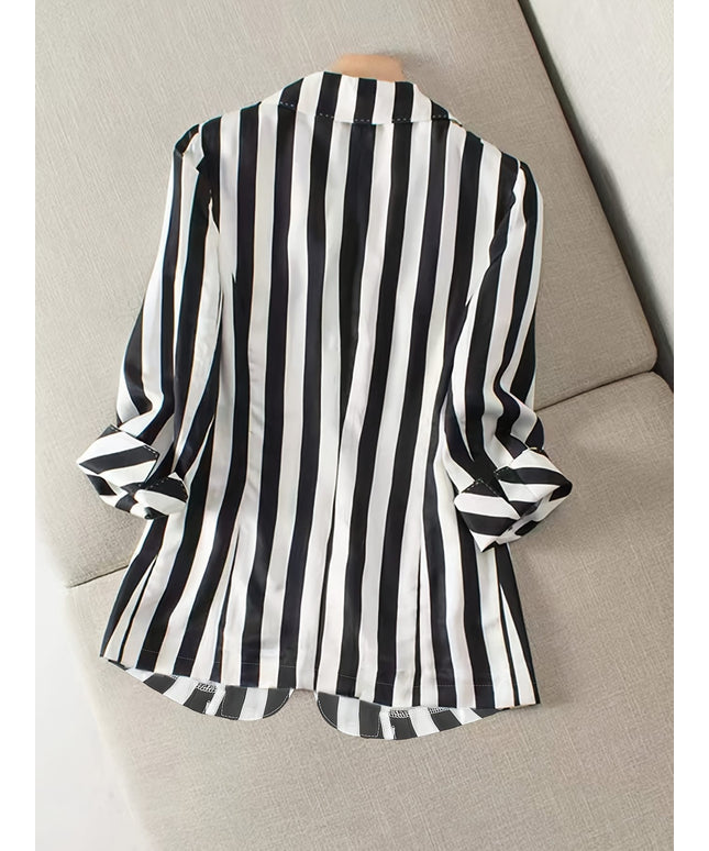 KissICON Curve Black White Stripe Tailored Blazer