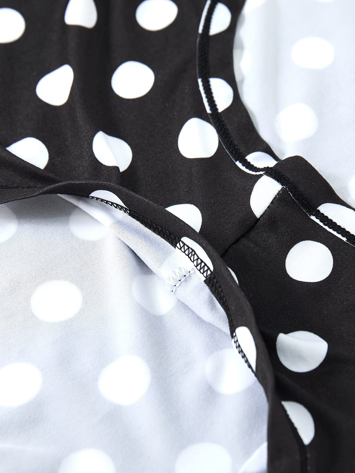 KissICON Curve Comfy Checkered Polka Dot