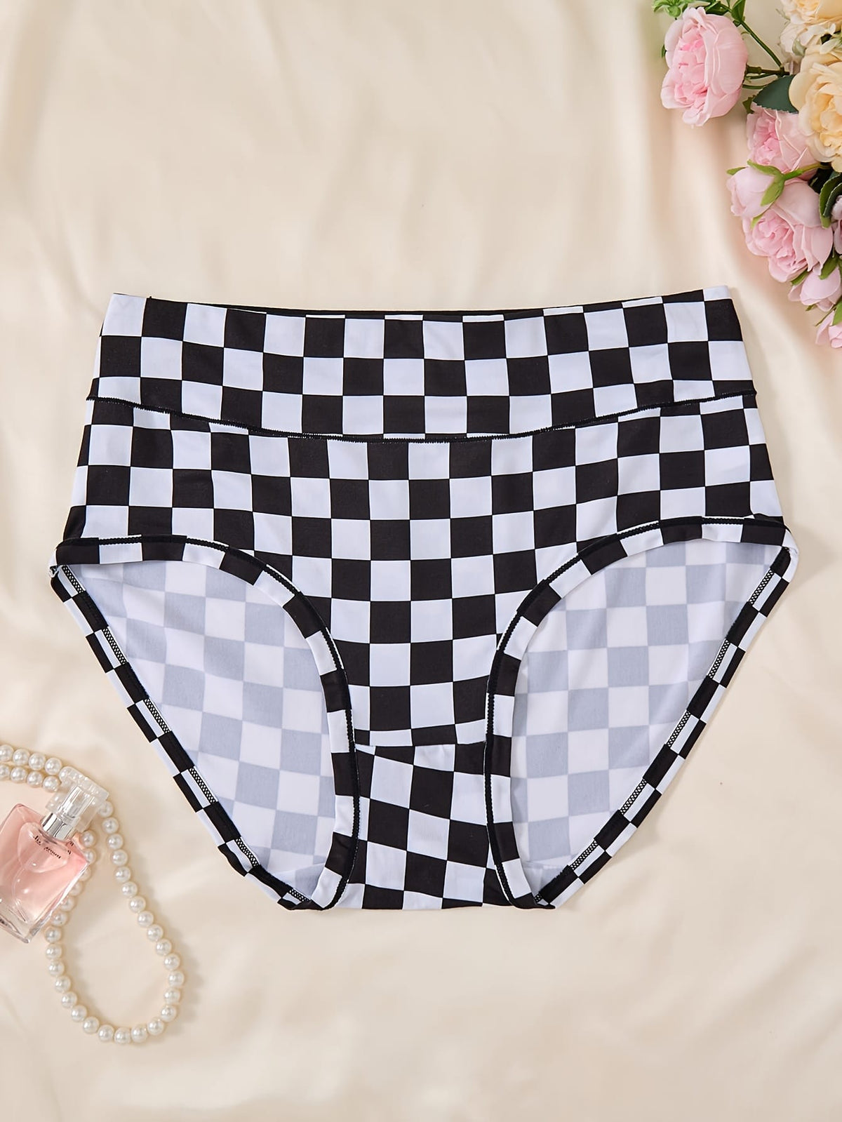 KissICON Curve Comfy Checkered Polka Dot