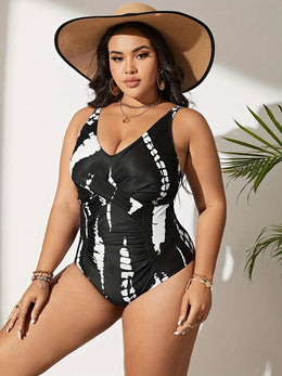 KissICON Curve Modest Black White Print Halter Bikini