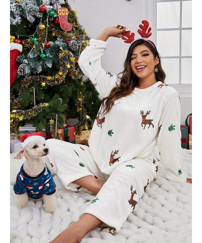 KissICON Curve Reindeer Fleece Christmas Pullover Pajamas