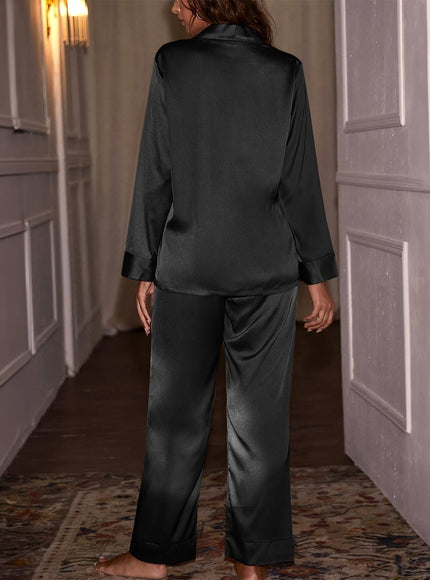 KissICON Curve Solid Pajama Set