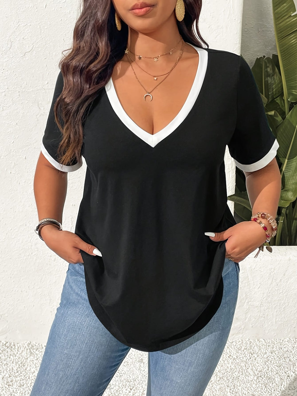jkthpu-45 Curvy Contrast VNeck Tee QuickDry NonSeeThrough TravelReady