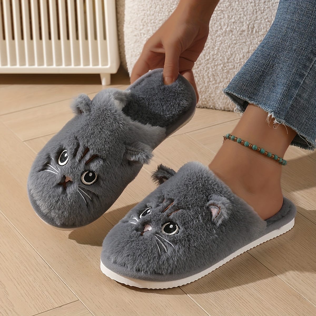 jkthpu-45 Cute Plush Cat Slippers Warm Cozy NonSlip Indoor Shoes