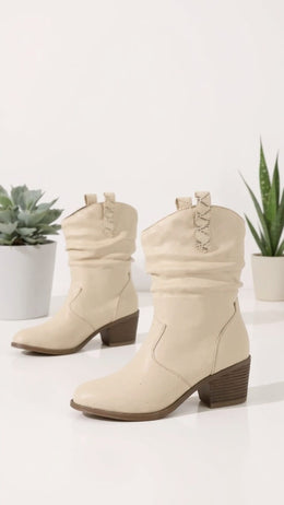 KissICON Desert Dreamer Ankle Boots