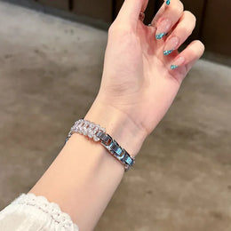 KissICON Diamond studded metal strap suitable for Apple iWatch strap 38mm 40mm 41mm 42mm 44mm 45mm 49mm fashionable strap