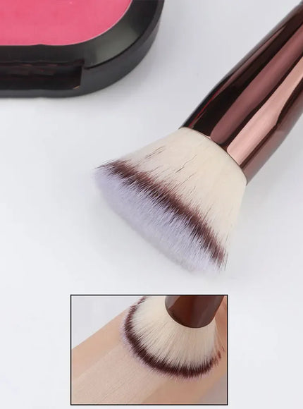 KissICON Double Headed Makeup Brush With Soft Bristles Portable