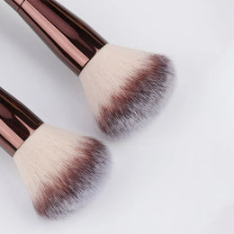KissICON Double Headed Makeup Brush With Soft Bristles Portable