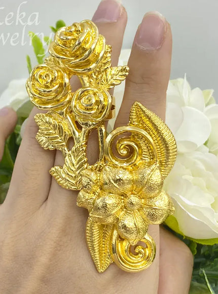 KissICON Dubai Flower Ring – Wedding Gift