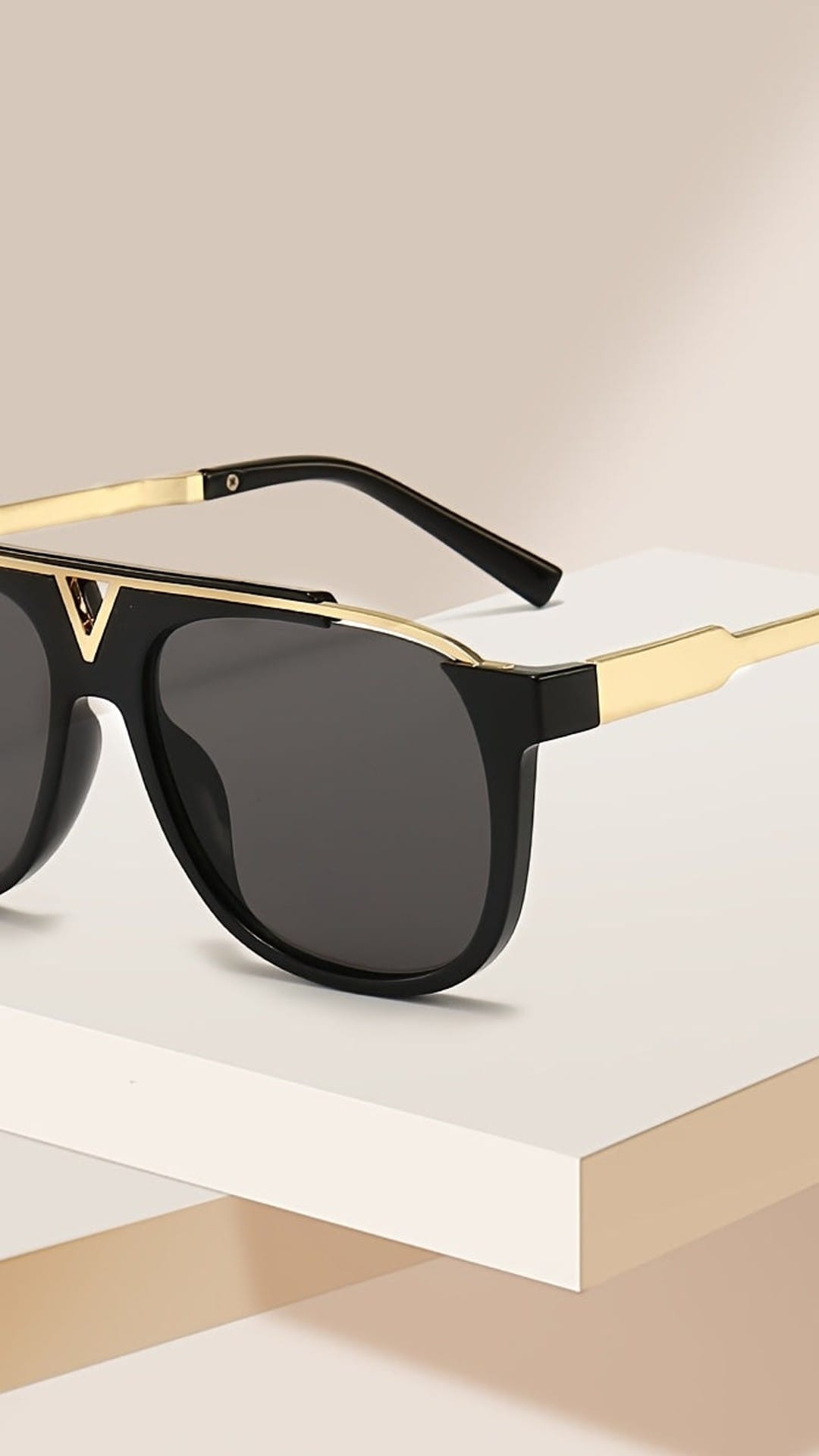 jkthpu-45 DV-01 Chic Metal Edge Casual Sunglasses