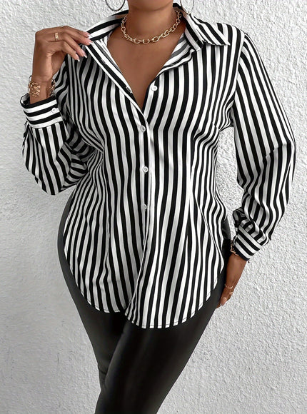 Plus Size - Women'S Plus Size Classic Striped Button- Shirt with Side Slit - Long Sleeve, Black & White Vertical Stripes, Casual Lapel Collar, Non-Stretch Fabric, Perfect for Spring/Summer/Fall Outings, Casual Wear | Classic