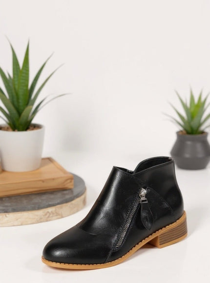 KissICON Edgy Chic Ankle Boots