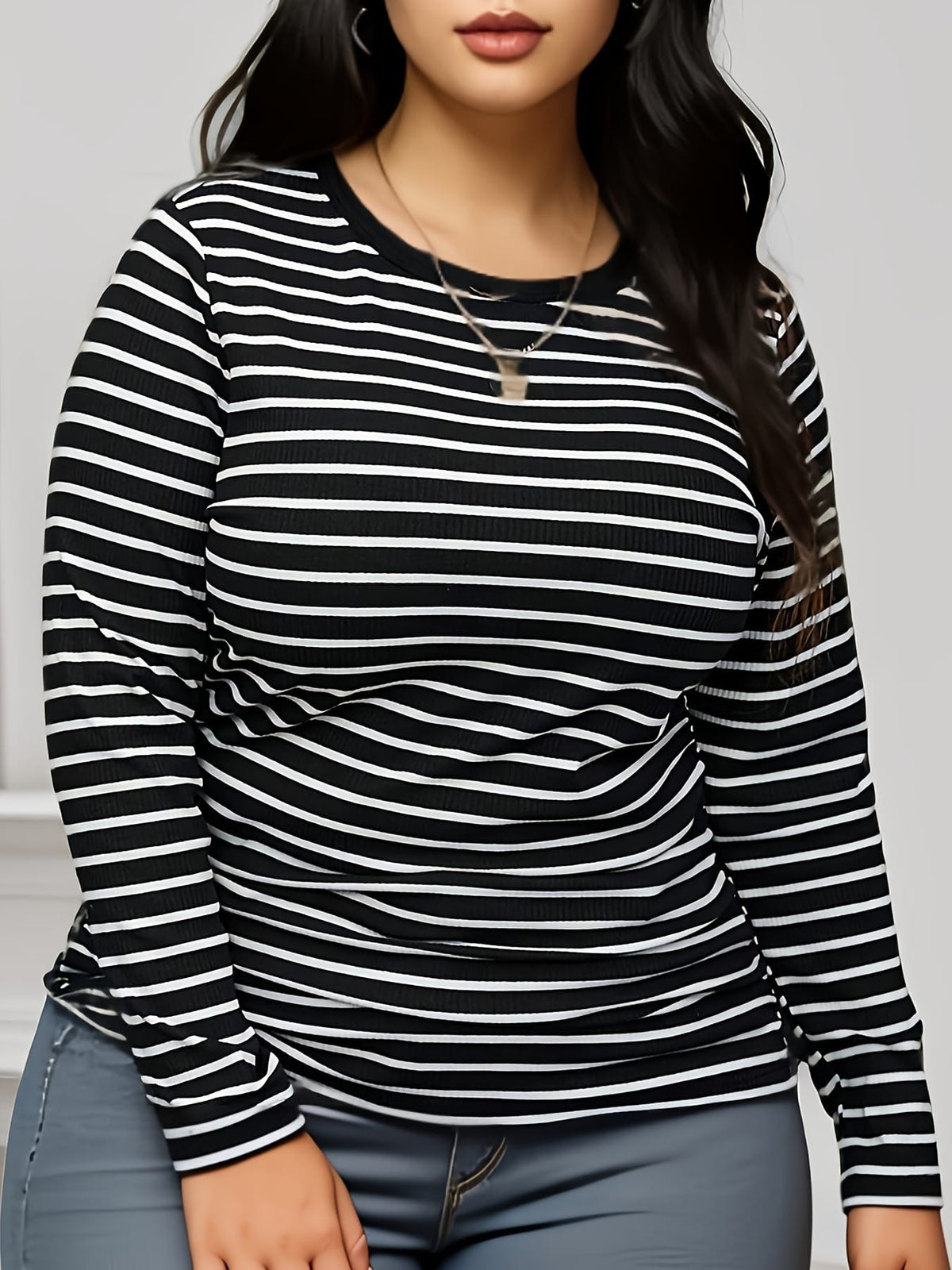 jkthpu-45 Elegant Black  White Stripe Plus Size Long Sleeve TShirt